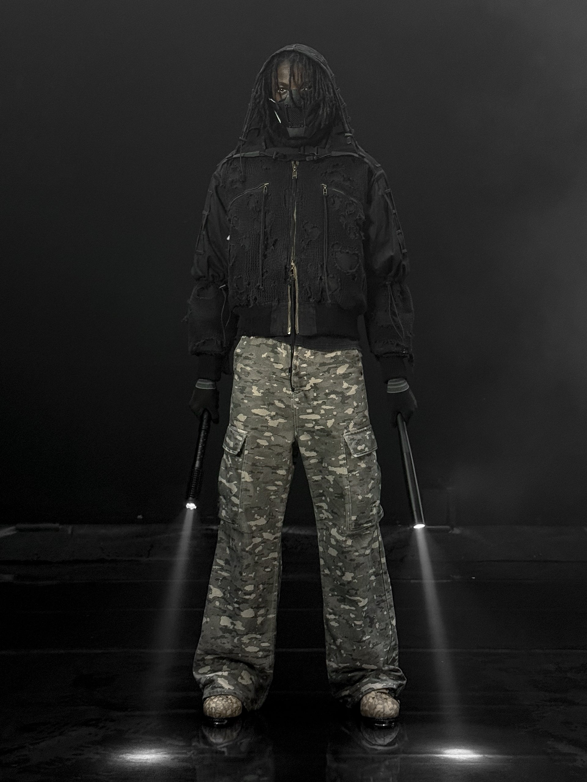 PEQUOD DIGI CAMO CARGOS [SNOW]
