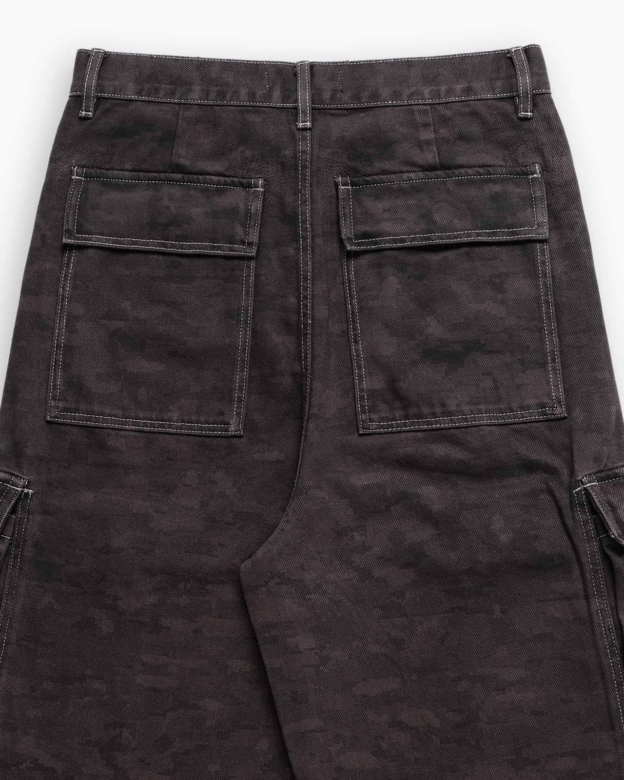 PEQUOD DIGI CAMO CARGOS [DYED]