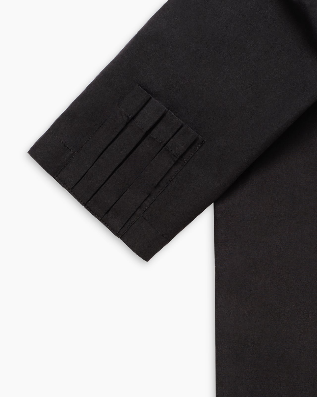 STRIKER BUTTON UP